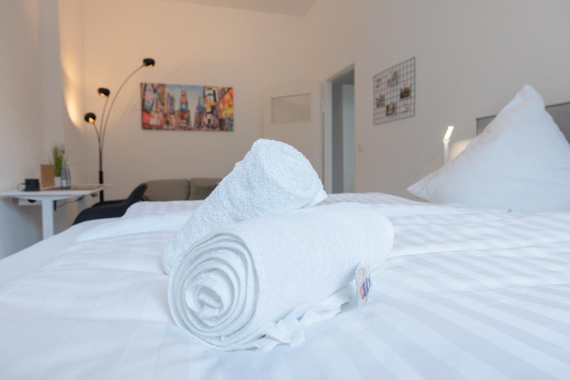 Modernes Apartment In Top Lage Komfortabel Eingerichtet Mit Arbeitsplatz Und Kueche - Geibelsuite Ганновер Экстерьер фото