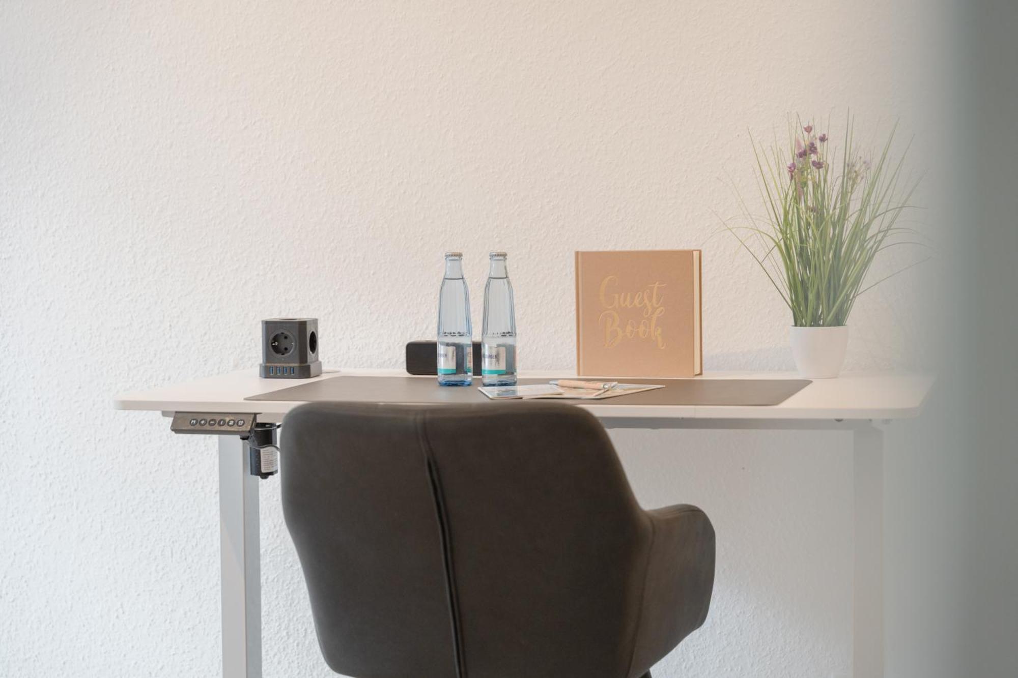 Modernes Apartment In Top Lage Komfortabel Eingerichtet Mit Arbeitsplatz Und Kueche - Geibelsuite Ганновер Экстерьер фото